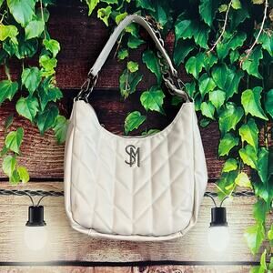 Steve Madden Chalk Quilted Hobo Bag Purse Handbag White Gray Supple 12x10x4
